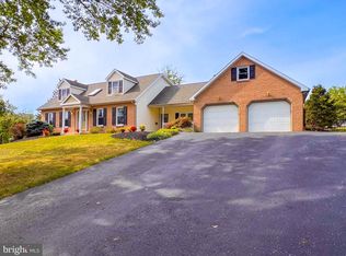 319 Cedar St, Pottstown, PA 19464