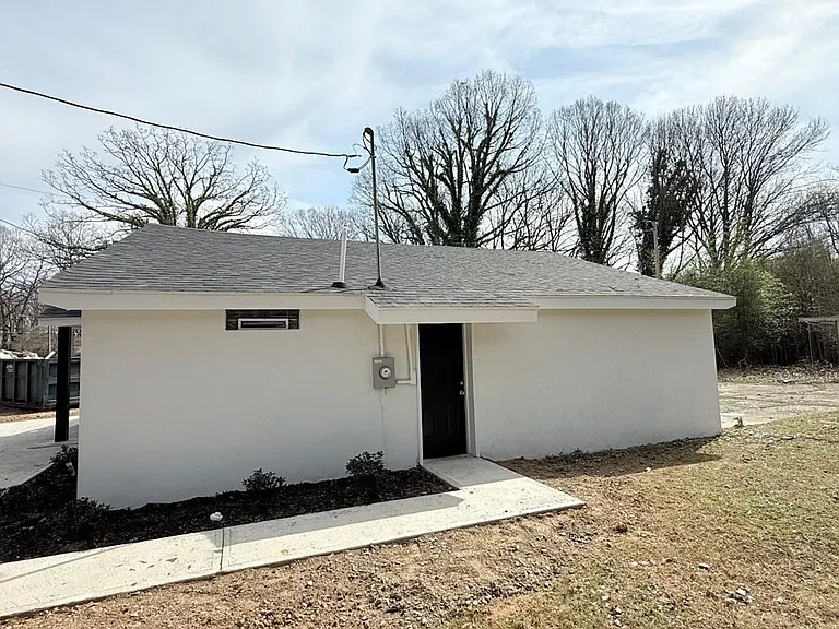 1506 Wendell Ave — Photo 2