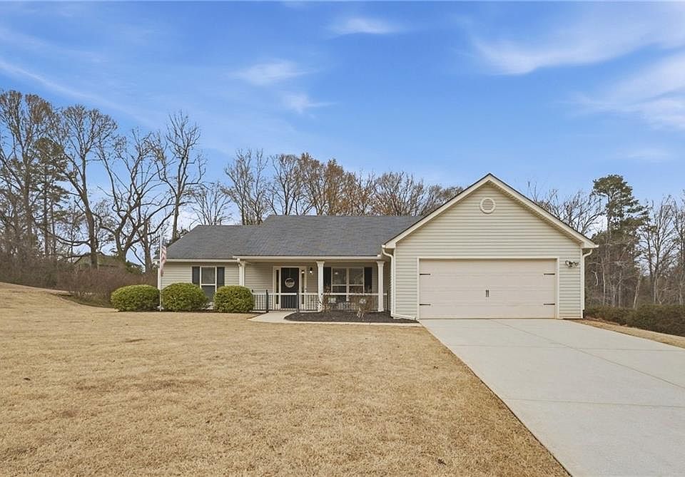 1st image of 228 Falling Leaf Ln