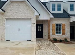 604 Thornberry Dr, Auburn, AL 36830