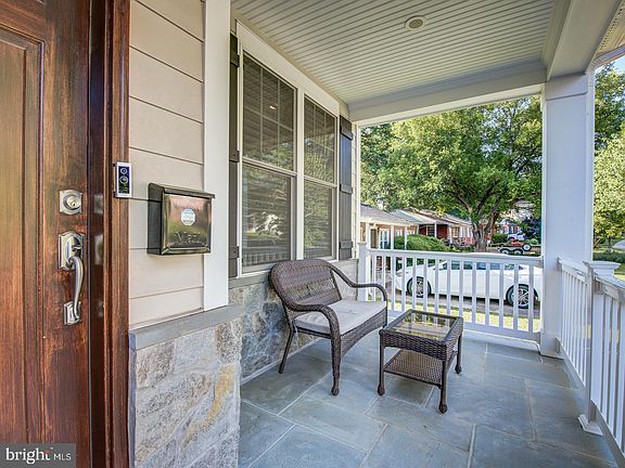 5th image of 106 Harmony Dr SE
