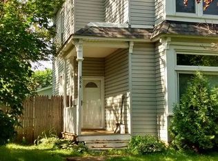 884 Aurora Ave APT 2, Saint Paul, MN 55104