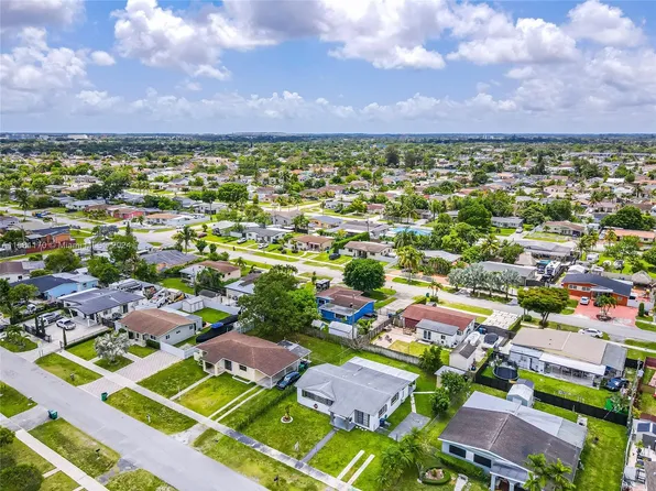 12360 SW 190th Ter, Miami, FL 33177