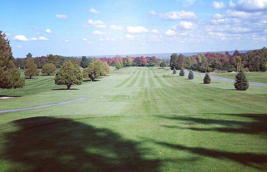 Carlowden Country Club