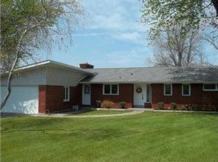 8810 Wenner Rd, Williamsville, NY 14221