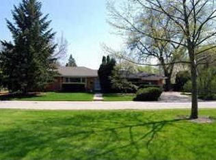 600 S Elmhurst Rd, Mount Prospect, IL 60056