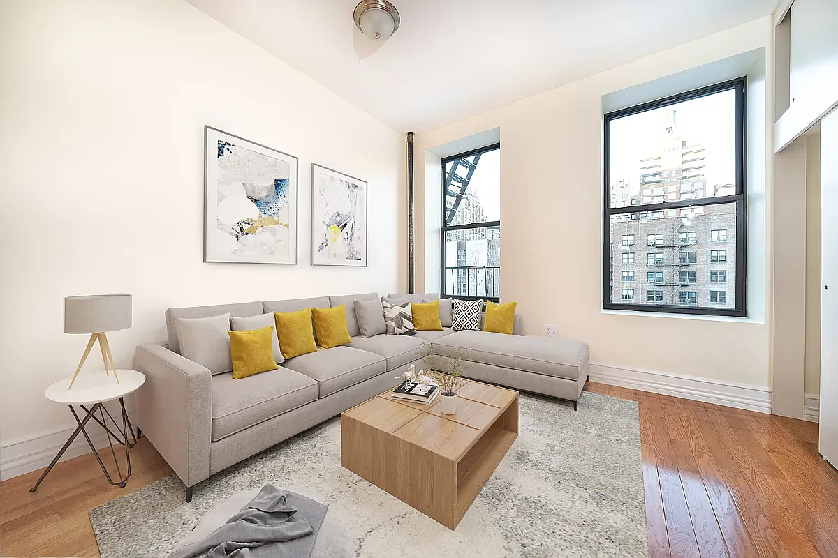 160 West 84th Street — Photo 1