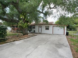 134 Evergreen Rd, North Fort Myers, FL 33903