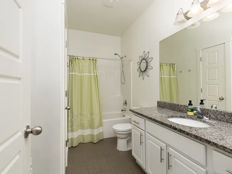 183 E Lake View Dr — Photo 14