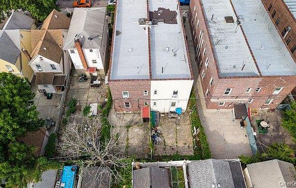 5th image of 9035 198th Street