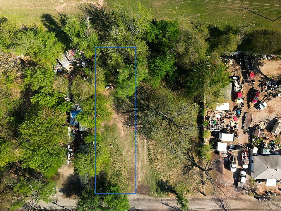 1st image of 1923 SW 8th St Lot 10-011