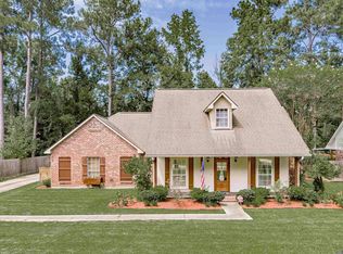 10387 Lone Pine Rd, Denham Springs, LA 70726