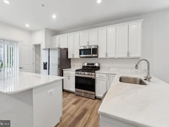 227 Jenkins Way Gln, Glen Burnie, MD 21061