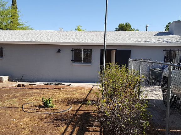 4th image of 934 W Calle Margarita