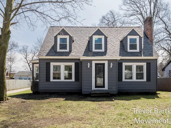 735 Wendover Blvd, Muskegon, MI 49441