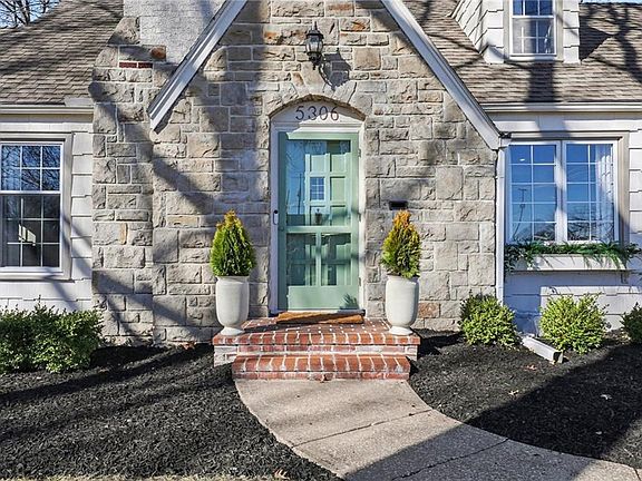 3rd image of 5306 Fairway Rd