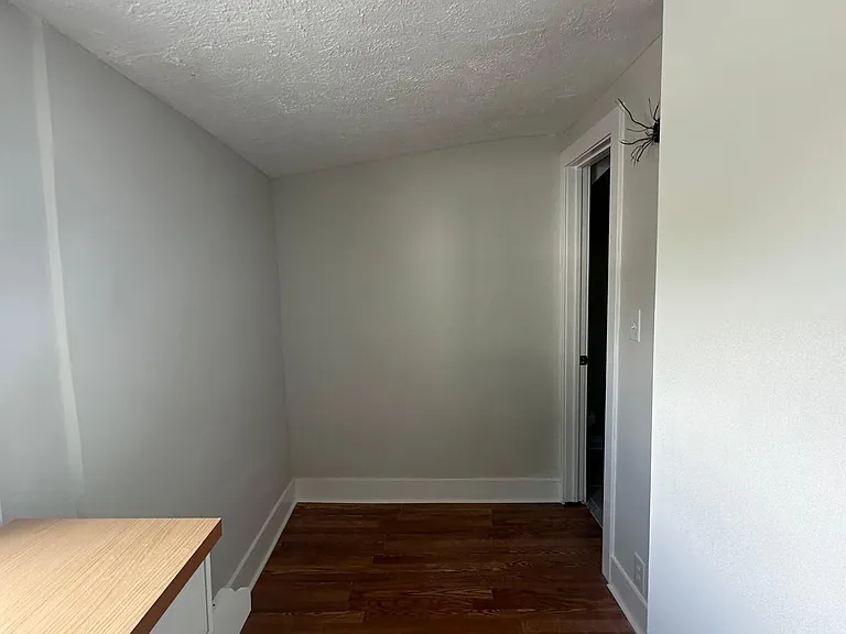 5954 Phillips Ave #3 — Photo 12