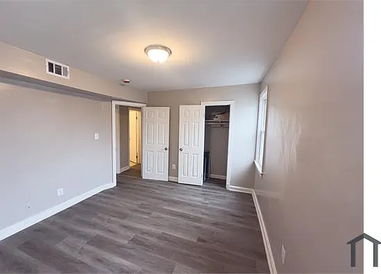 3 bed, $2,549 — Photo 4