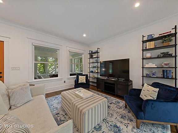 3rd image of 428 N Kensington Ave