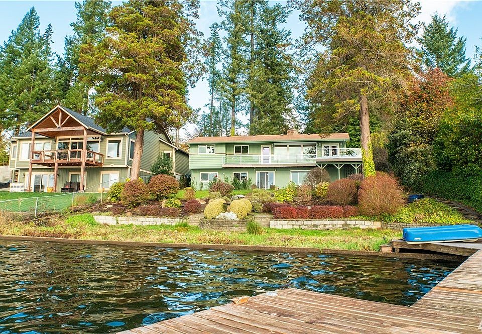 1st image of 3639 Walthew Dr SE