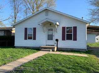 1413 Piatt Ave, Mattoon, IL 61938
