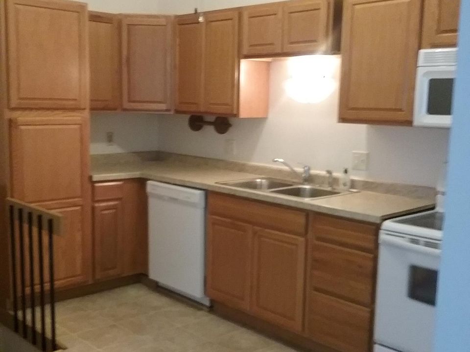 1st image of 401 4th Ave E APT 112