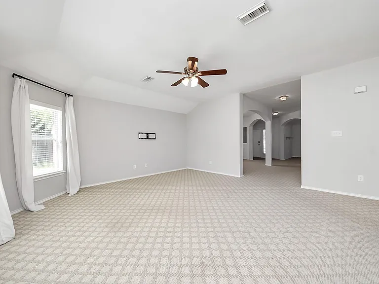 20418 Port Bishop Ln — Photo 9