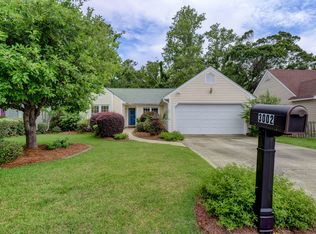 3002 Mandy Ln, Morehead City, NC 28557