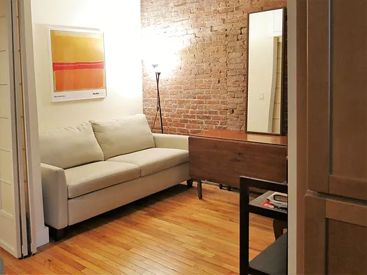 Rented by Keller Williams NYC | media 28