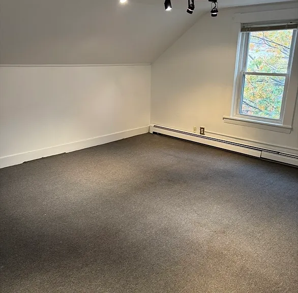 18 Tremont St #2 — Photo 12
