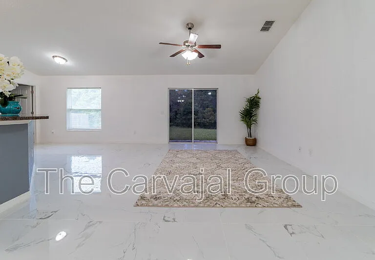 5107 SW 165th Street Rd — Photo 7
