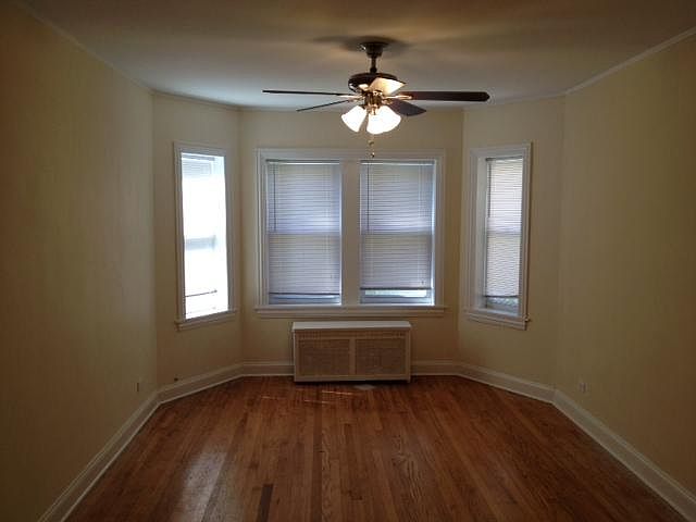 1st image of 6214 N Mozart St
