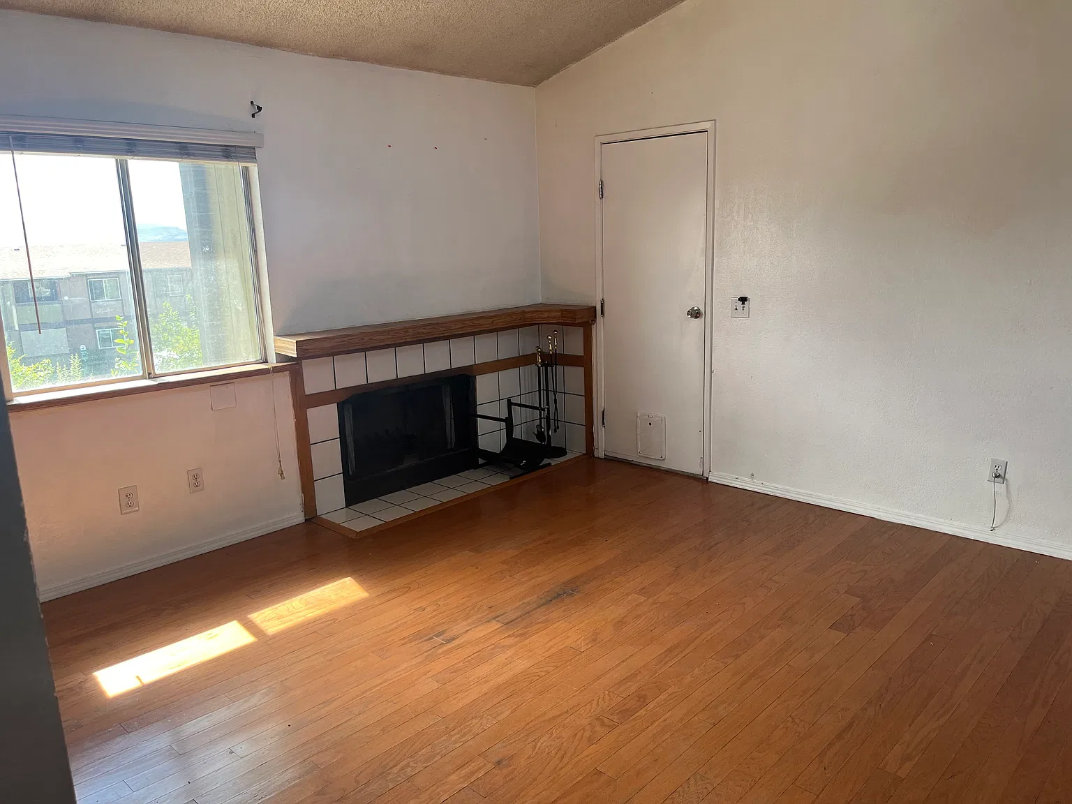 2385 Tripp Drive — Photo 4