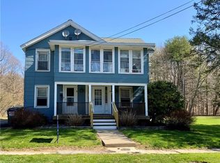 16 Washington Ave, Highland, NY 12528