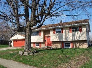 6 Edwards Ct, Beech Grove, IN 46107