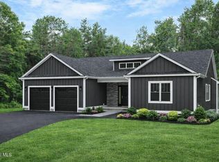 330 Selfridge Rd, Gansevoort, NY 12831