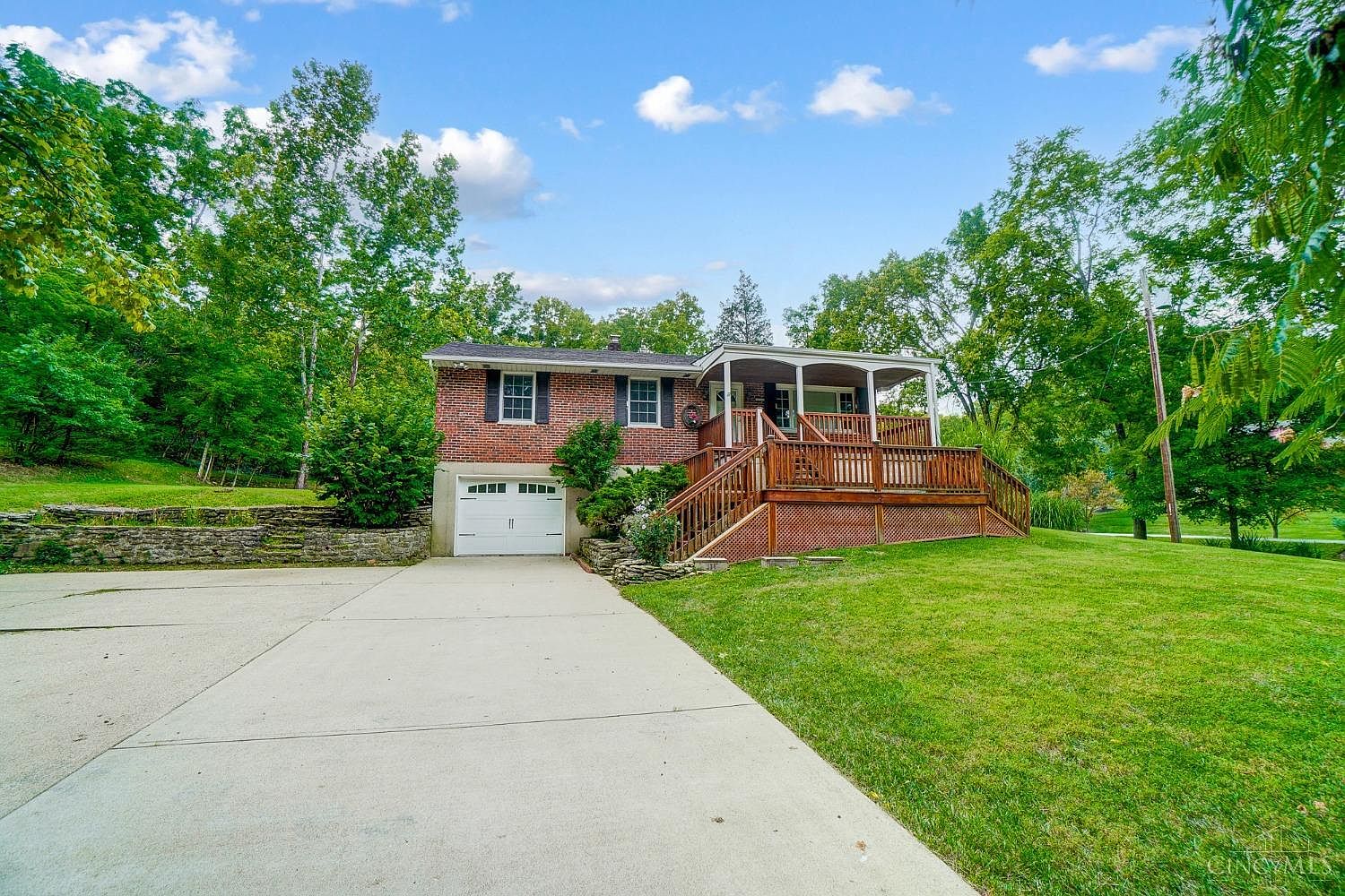 6639 Taylor Rd, Cincinnati, OH 45248 | Zillow