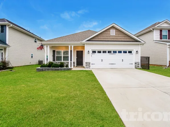 113 Boomer St, Benson, NC 27504