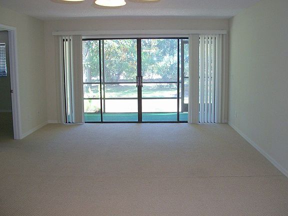 2nd image of 400 18th St. G-1 #G-1