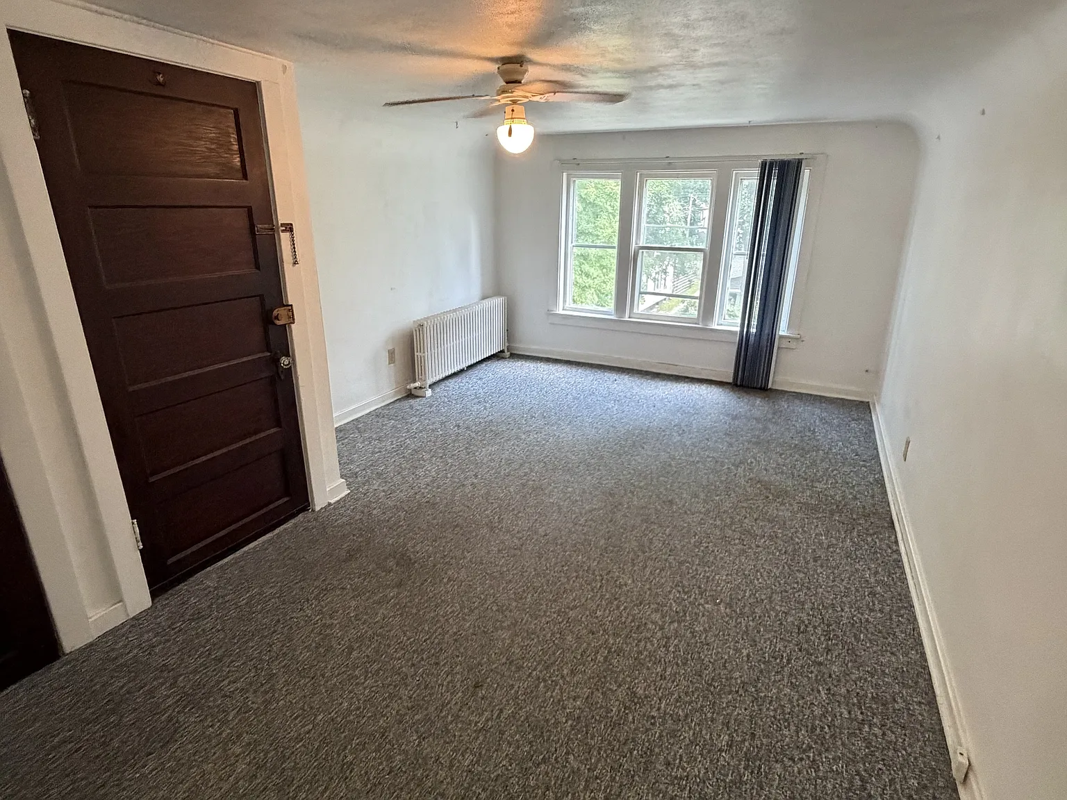 853 South Douglas Avenue - 4 — Photo 1