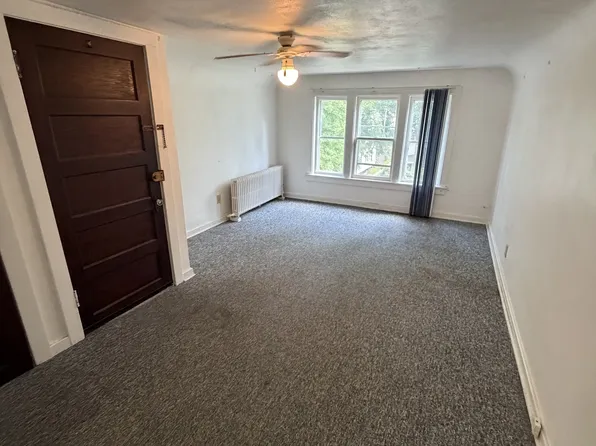 853 S Douglas Ave, Springfield, IL