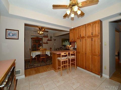 2nd image of 75 Ledgewood Dr