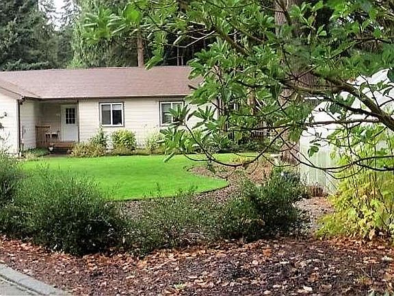 2nd image of 912 Seamount Dr