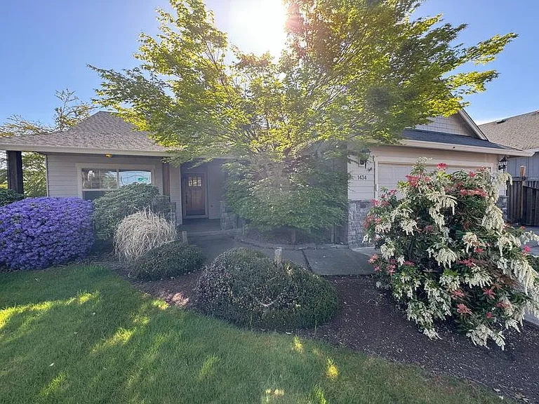 1434 Leaf Ln — Photo 4