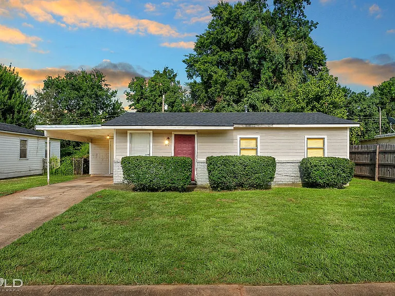 1222 Lampkin St — Photo 1