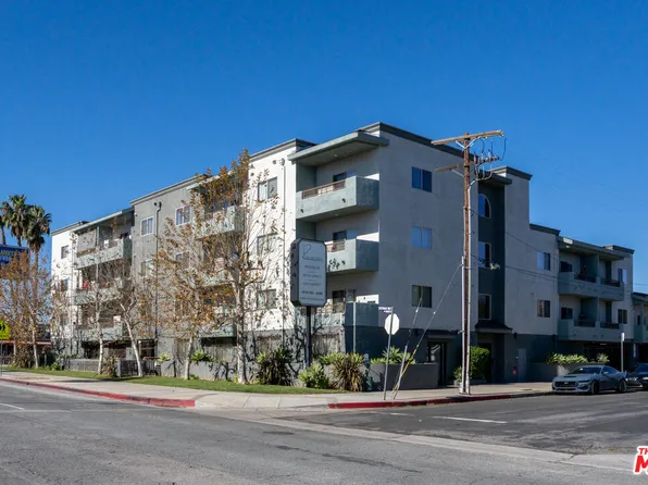 7203 Rubio Ave, Van Nuys, CA 91406