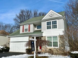 17 Harvard Cir, Princeton, NJ 08540