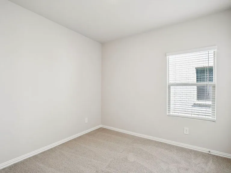 1211 Bridgewalk Dr — Photo 5