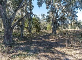 4103 Stanley Rd, Plant City, FL 33565