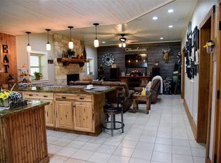 434 Taylor Lake Rd, Livingston, TX 77351